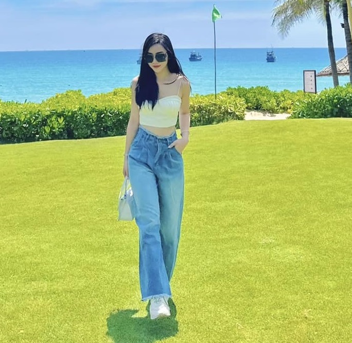 Tham khảo Quỳnh Kool 10 cách mặc quần ống rộng trẻ trung, tôn dáng- Ảnh 2. Tham khảo Quỳnh Kool 10 cách mặc quần ống rộng trẻ trung, tôn dáng- Ảnh 2.