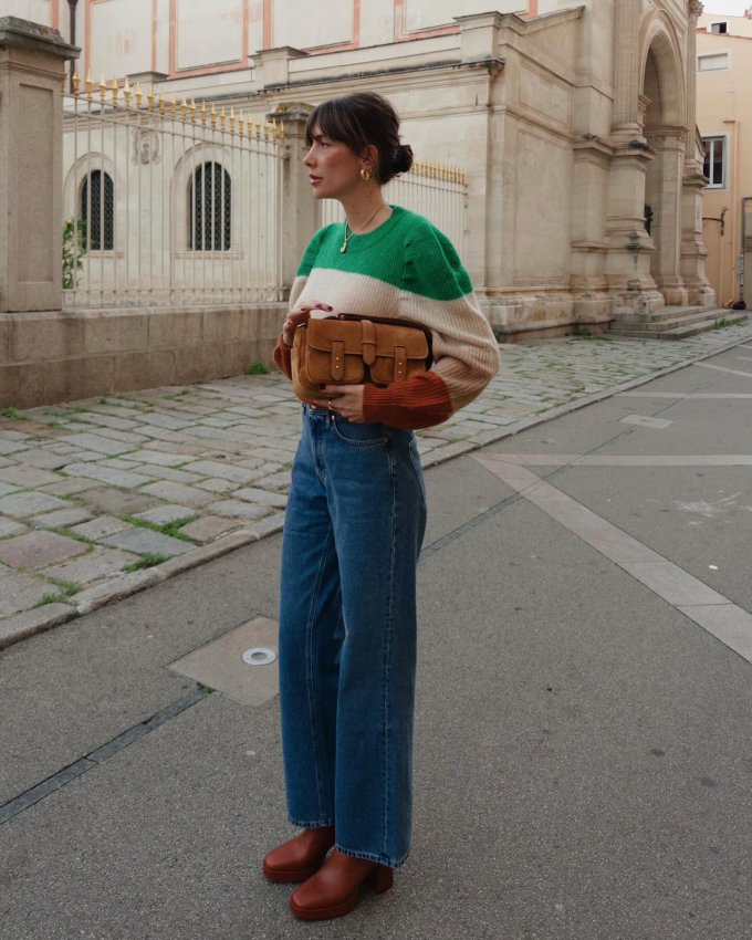 4 kiểu quần jeans tôn dáng, thanh lịch được phụ nữ Pháp diện từ năm này qua năm khác - Ảnh 4. 4 kiểu quần jeans tôn dáng, thanh lịch được phụ nữ Pháp diện từ năm này qua năm khác - Ảnh 4.